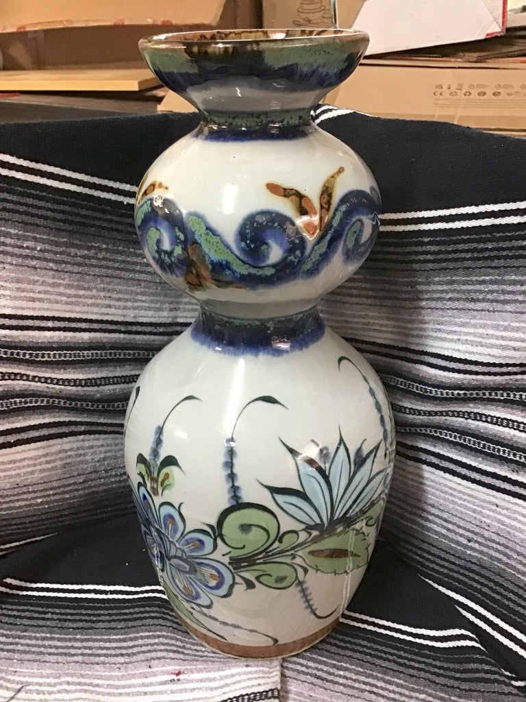 Large Queen Vase (KE.F16)