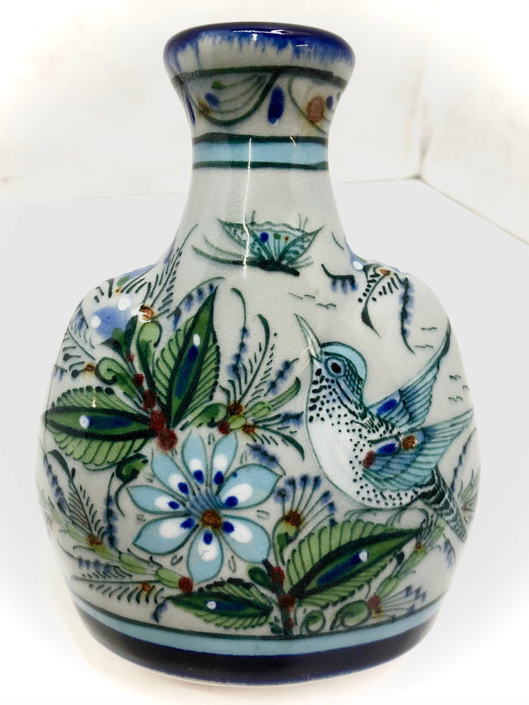 blue rim collection series vase