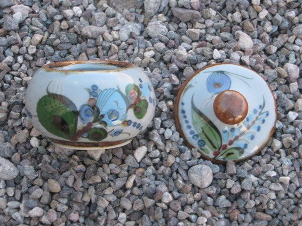 Ken Edwards Stoneware pottery sugar bowl with lid, brown rim with green and blue flowers and leaves