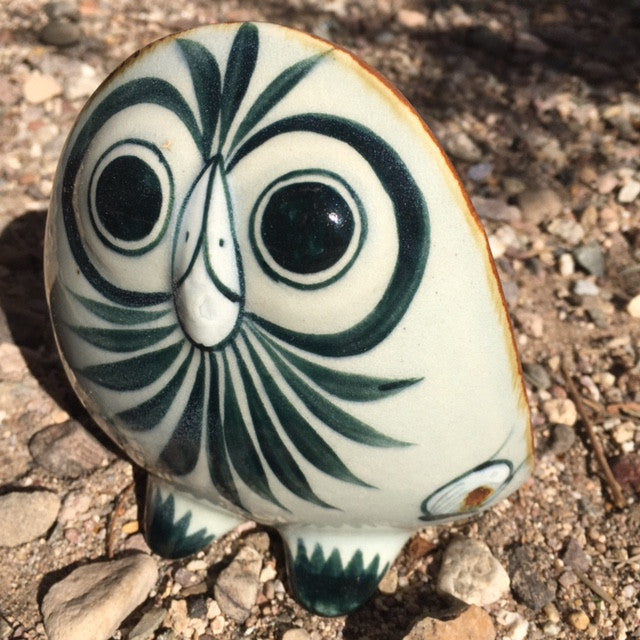 Ken Edwards Pottery Round Face Small Owl (KE.E62)