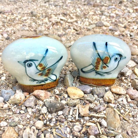 Ken Edwards Pottery Ball Salt and Pepper Shakers (KE.V30)